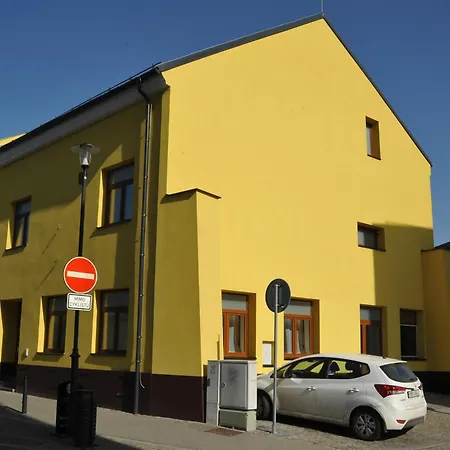 Hradby A Restaurace Uničov