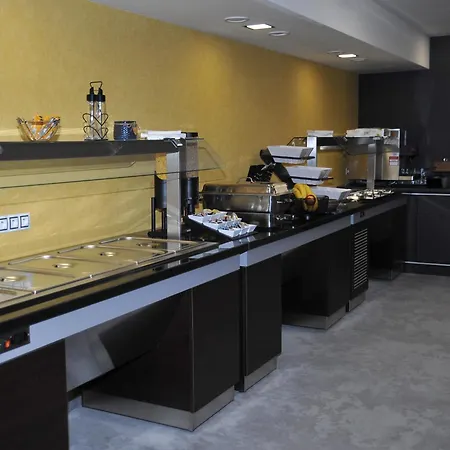 Hradby A Restaurace Hotel 3*
