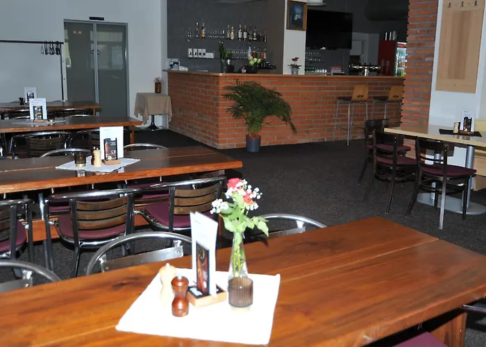 Hradby A Restaurace Hotel 3*
