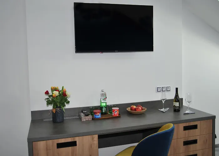 Hradby A Restaurace 3* Όλομουτς